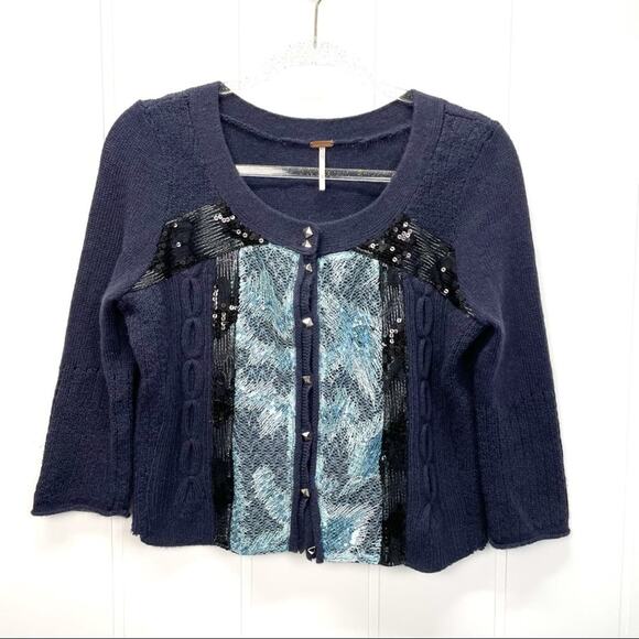 Free People Cable Knit Crop Cardigan Size Small Navy Sequins Wool Angora - Picture 1 of 12